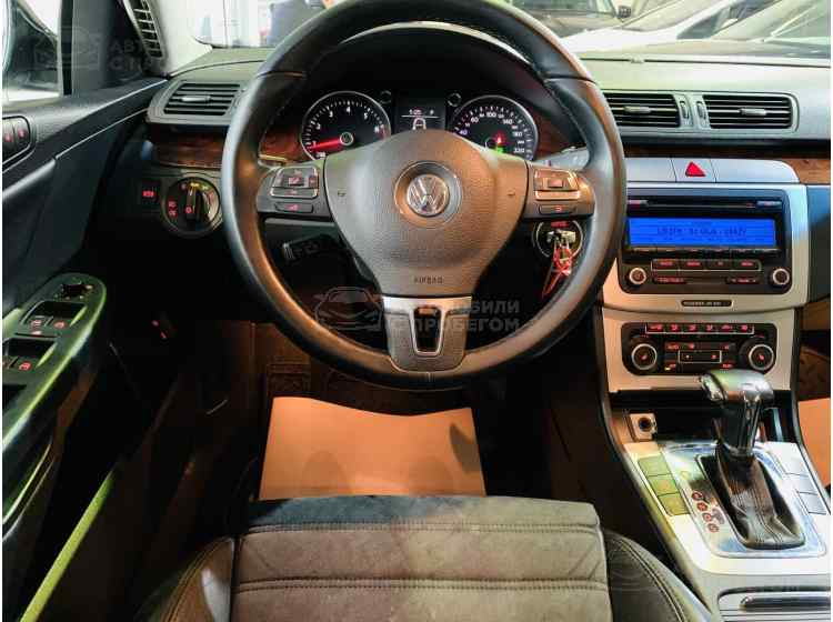 Volkswagen Passat B6