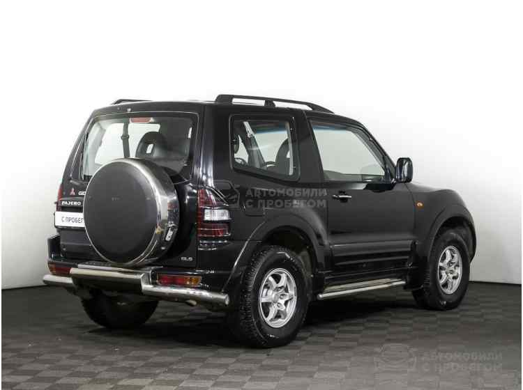 Mitsubishi Pajero III