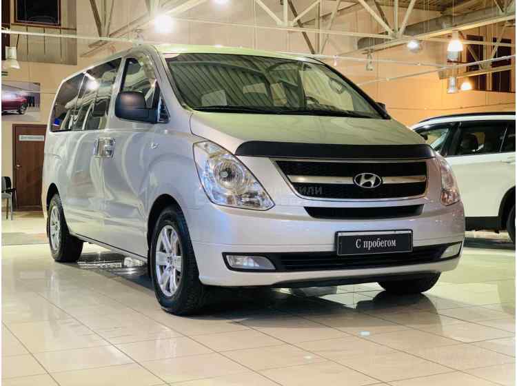 Hyundai Grand Starex I