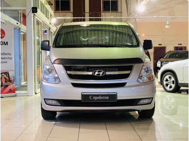 Hyundai Grand Starex I