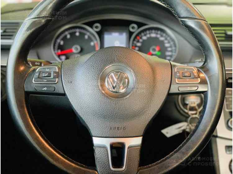 Volkswagen Passat B7