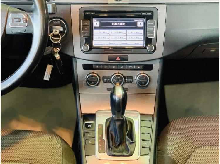 Volkswagen Passat B7