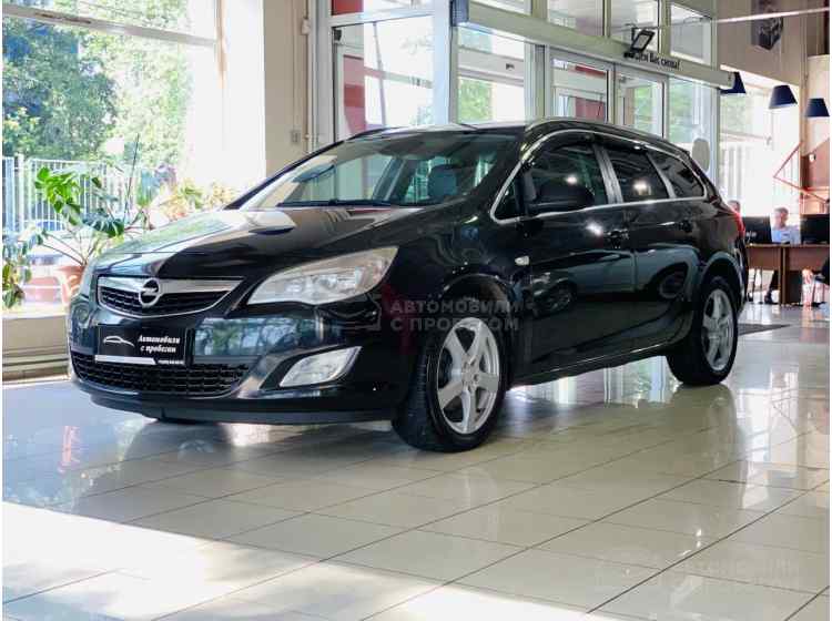 Opel Astra J