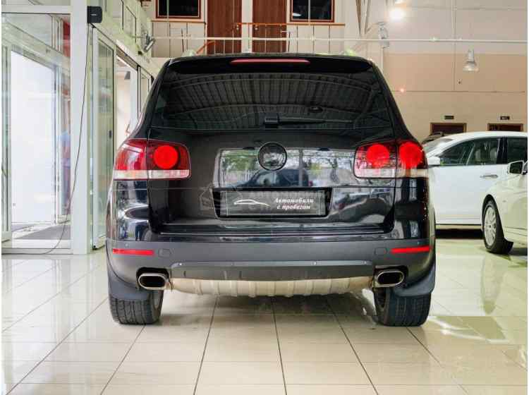 Volkswagen Touareg I Рестайлинг