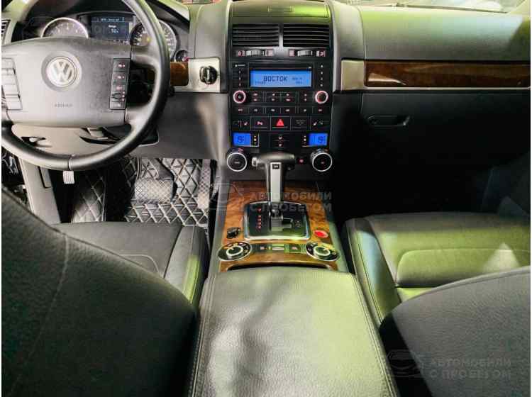 Volkswagen Touareg I Рестайлинг