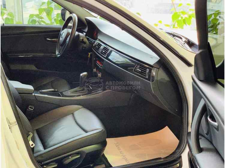 BMW 3 серии VI (F3x)