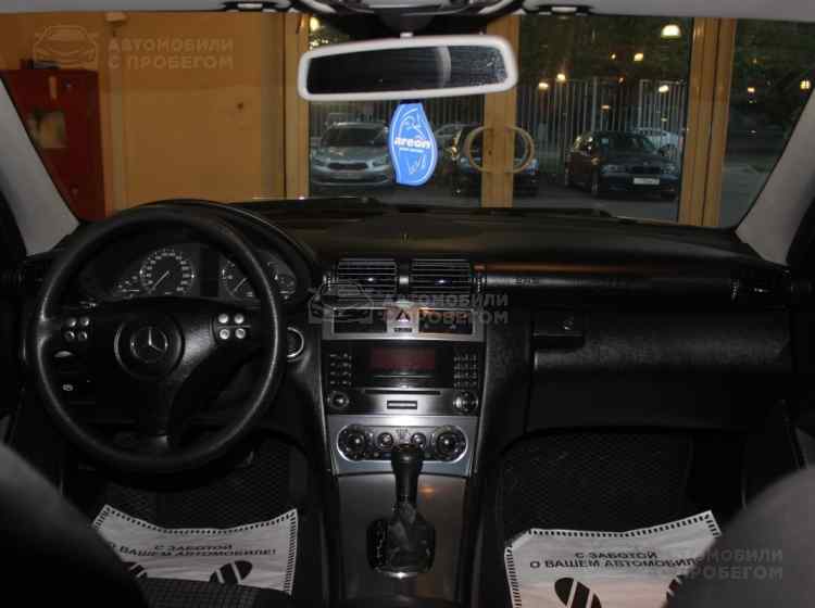 Mercedes-Benz C-Класс III (W204)