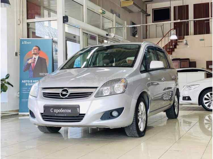 Opel Zafira B Рестайлинг