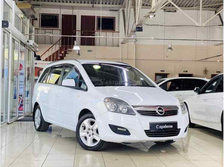 Opel Zafira B Рестайлинг