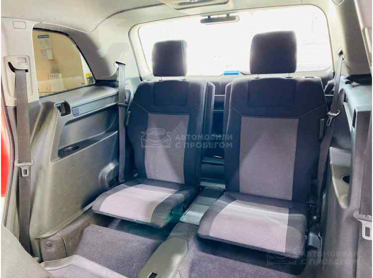 Opel Zafira B Рестайлинг