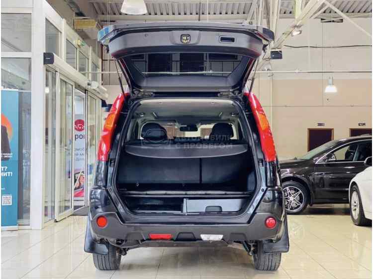 Nissan X-Trail II