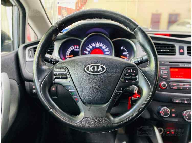 Kia Ceed II