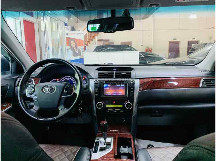 Toyota Camry VII (XV50)