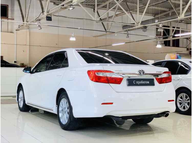 Toyota Camry VII (XV50)