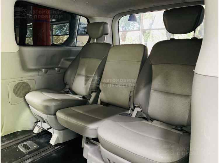 Hyundai Grand Starex I