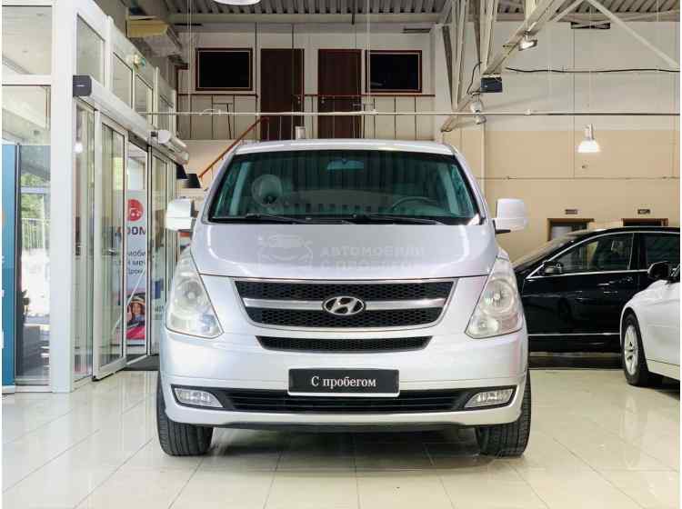 Hyundai Grand Starex I