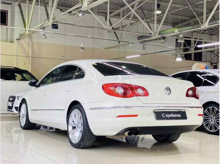 Volkswagen Passat CC I