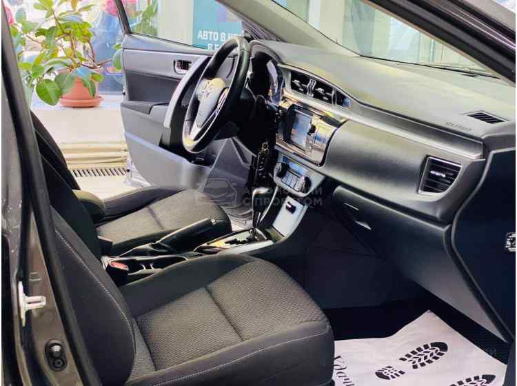 Toyota Corolla XI (E160, E170)