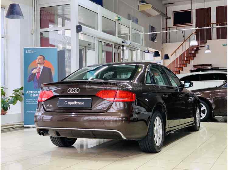 Audi A4 IV (B8) Рестайлинг