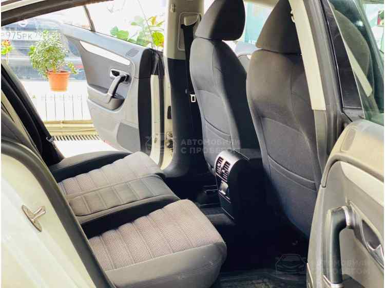 Volkswagen Passat CC I