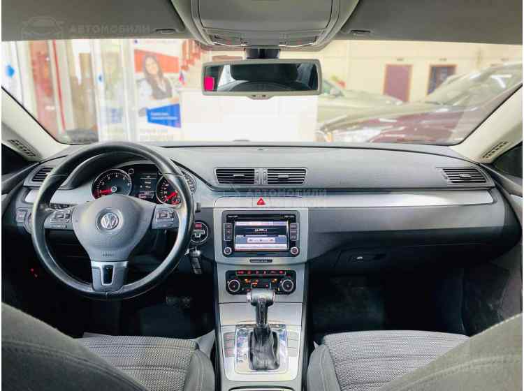 Volkswagen Passat CC I