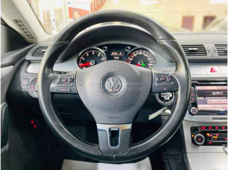 Volkswagen Passat CC I