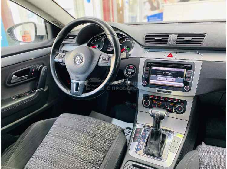Volkswagen Passat CC I