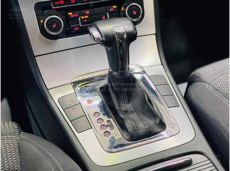 Volkswagen Passat CC I