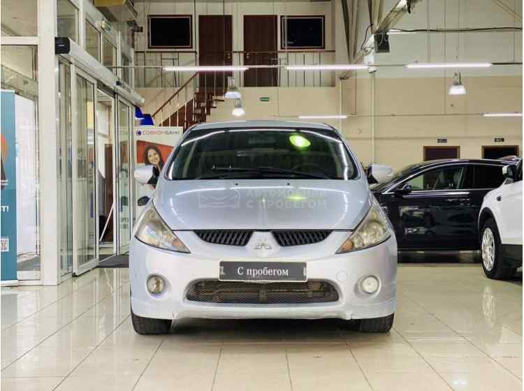 Mitsubishi Grandis