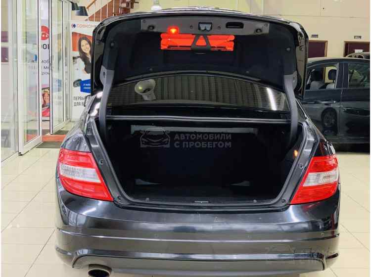 Mercedes-Benz C-Класс III (W204)