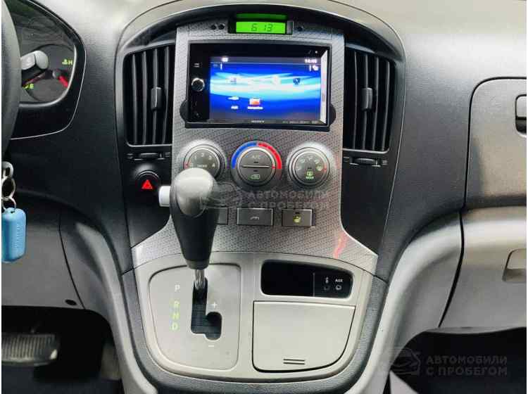 Hyundai Grand Starex I