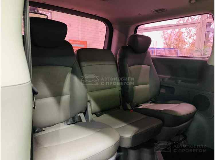 Hyundai Grand Starex I