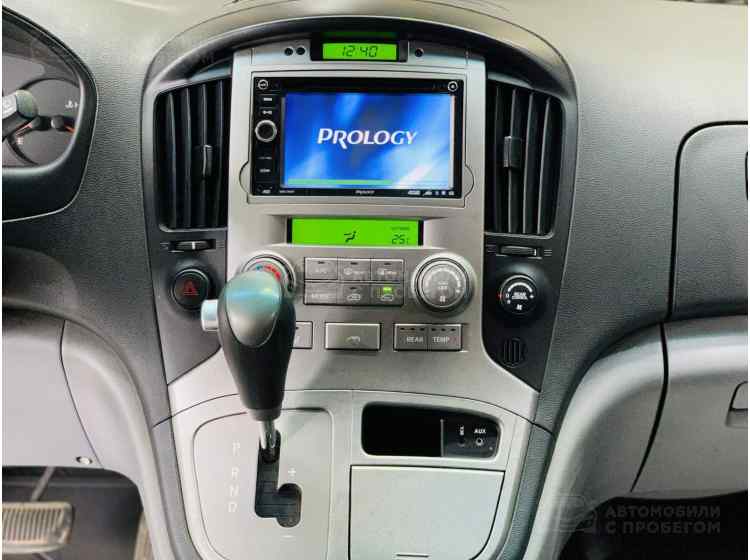 Hyundai Grand Starex I