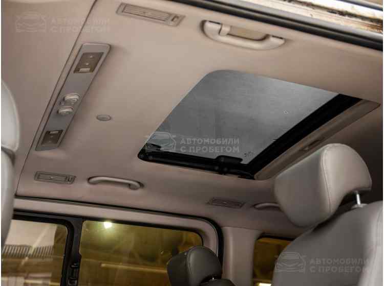 Hyundai Grand Starex I