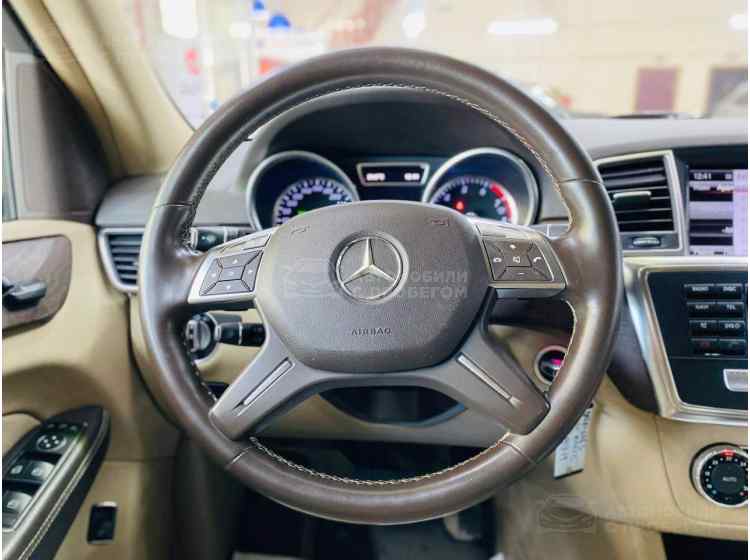 Mercedes-Benz M-Класс III (W166)