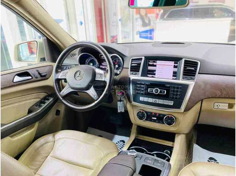 Mercedes-Benz M-Класс III (W166)