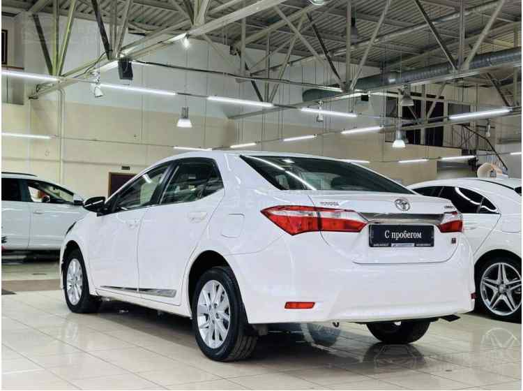 Toyota Corolla XI (E160, E170)