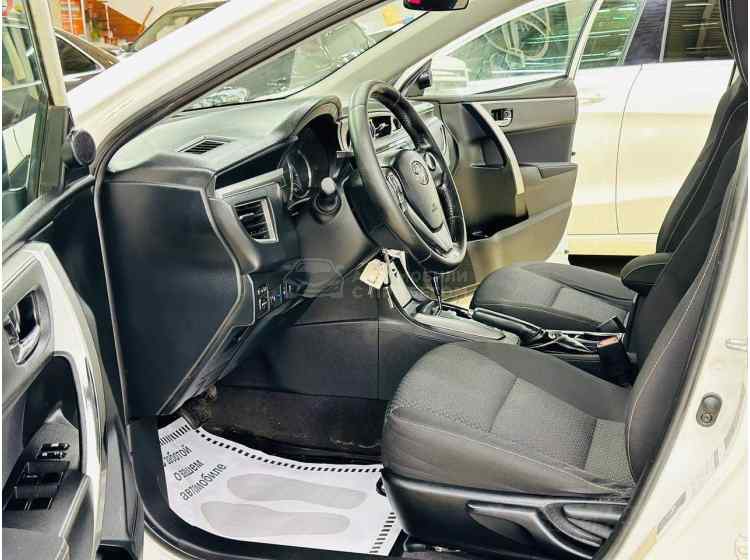 Toyota Corolla XI (E160, E170)