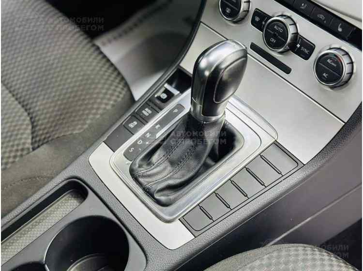 Volkswagen Passat B7