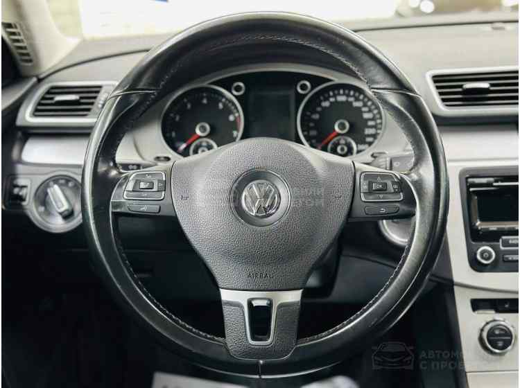 Volkswagen Passat B7