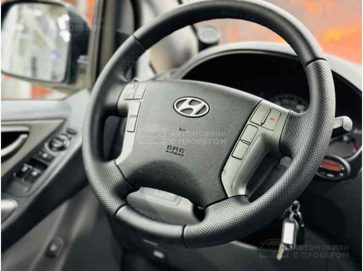 Hyundai Grand Starex I