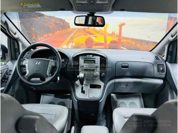 Hyundai Grand Starex I