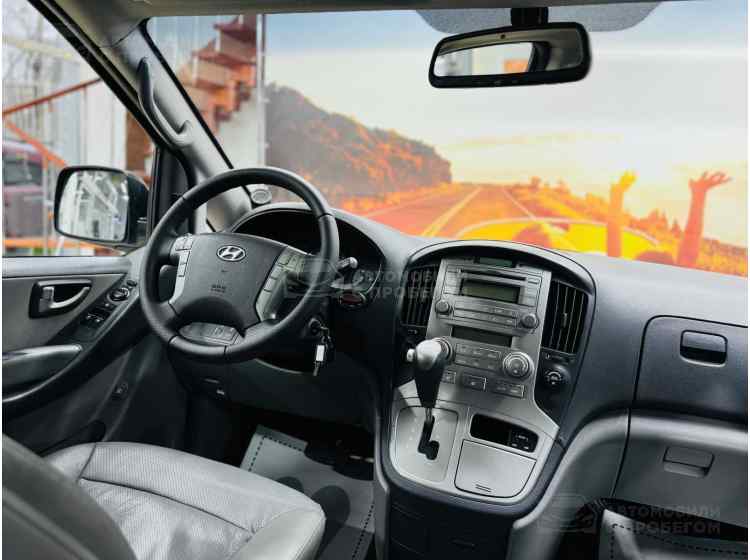 Hyundai Grand Starex I