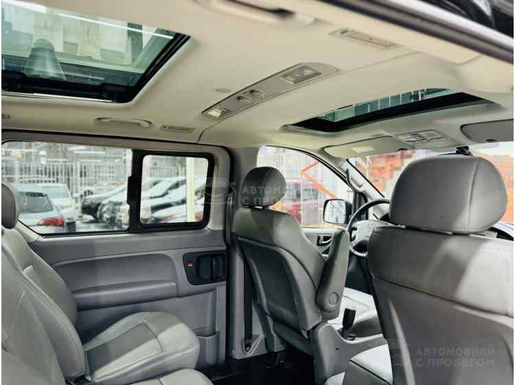 Hyundai Grand Starex I