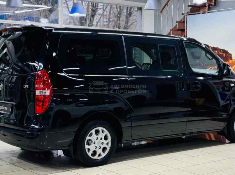 Hyundai Grand Starex I