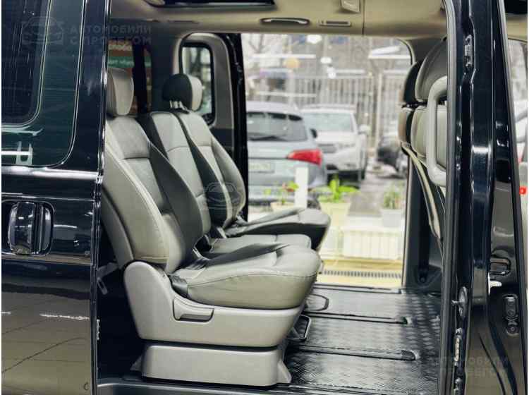 Hyundai Grand Starex I