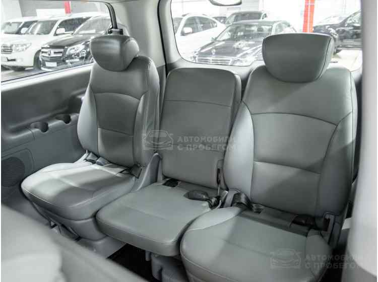 Hyundai Grand Starex I