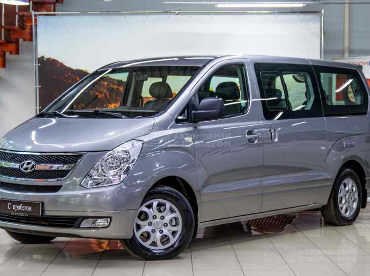 Hyundai Grand Starex I