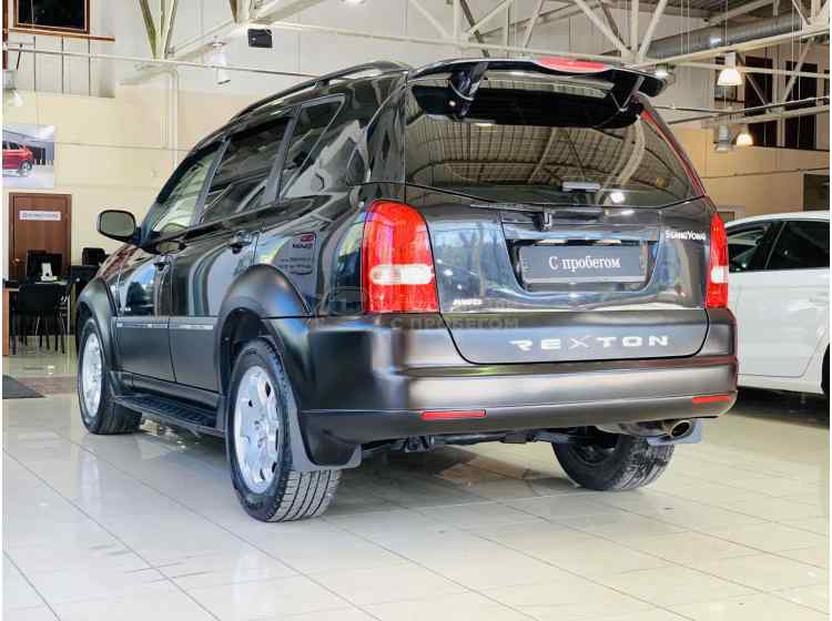 SsangYong Rexton II