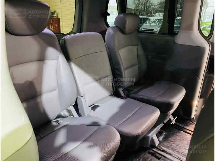 Hyundai Grand Starex I